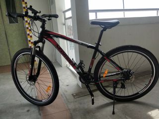 (Category: ) located in . Submitted by ylchiau (Listing ID 1093108537, Image 1). Description: .