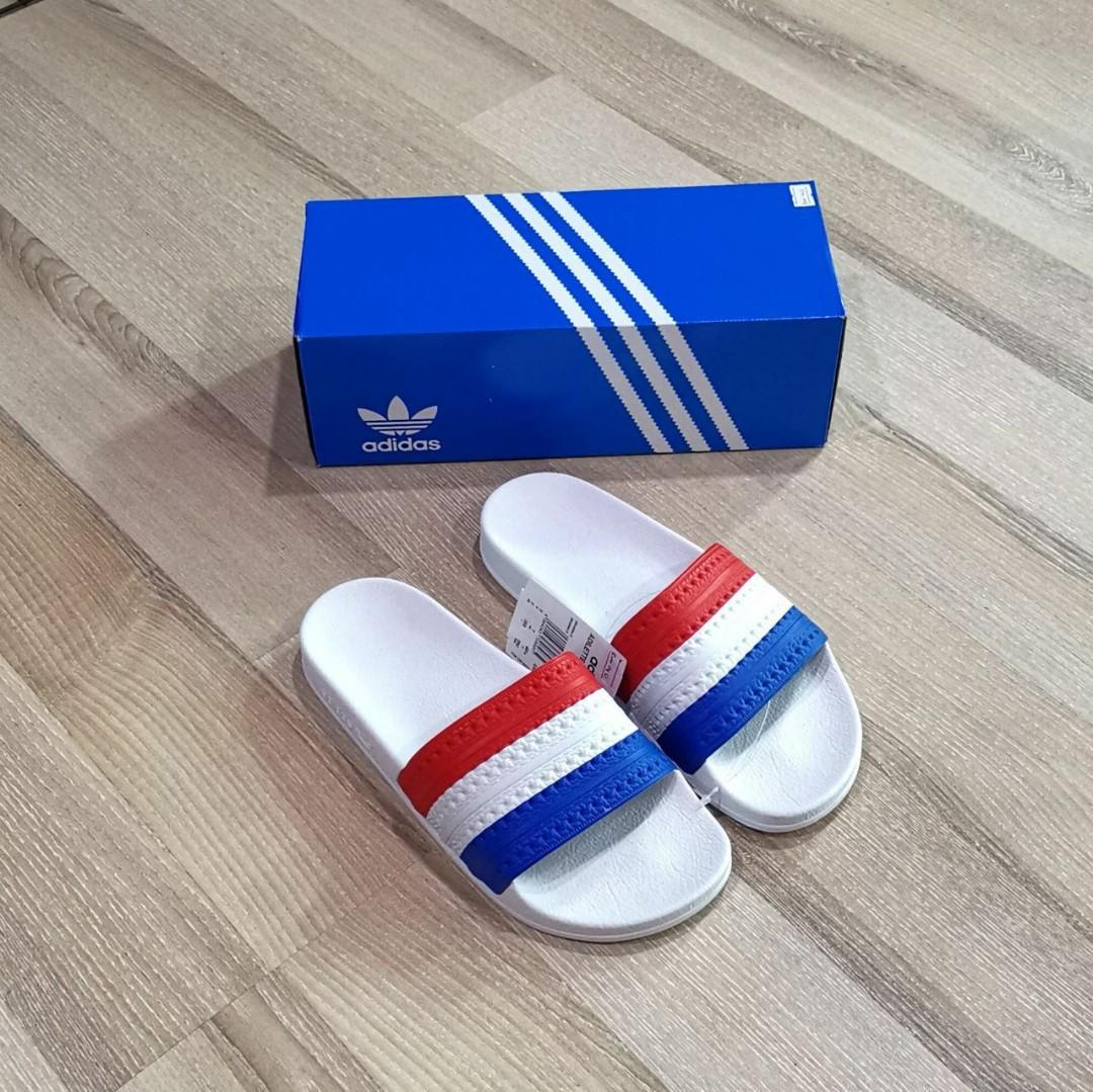 Adilette flag best sale
