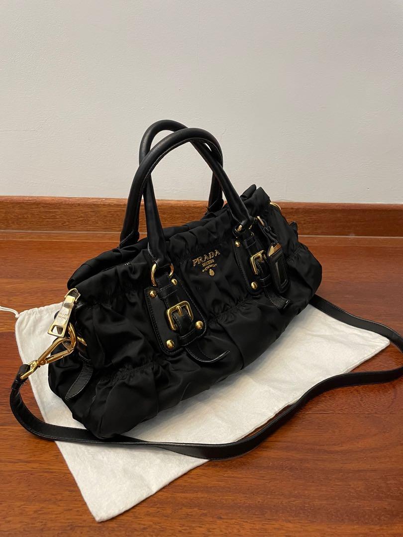 Prada (Category: Bags & Wallets) located in Kuala Lumpur. Submitted by mojopre-loved (Listing ID 1093124102, Image 3). Description: .