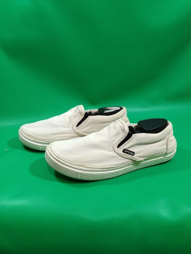 White slip on crocs Outlet