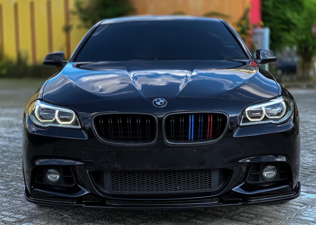Sewa Beli Berdeposit Bmw F10 528i 2 0 Twin Power Turbo Lci Autobavaria Local Spec M Sport 2015 Cars Cars For Sale On Carousell
