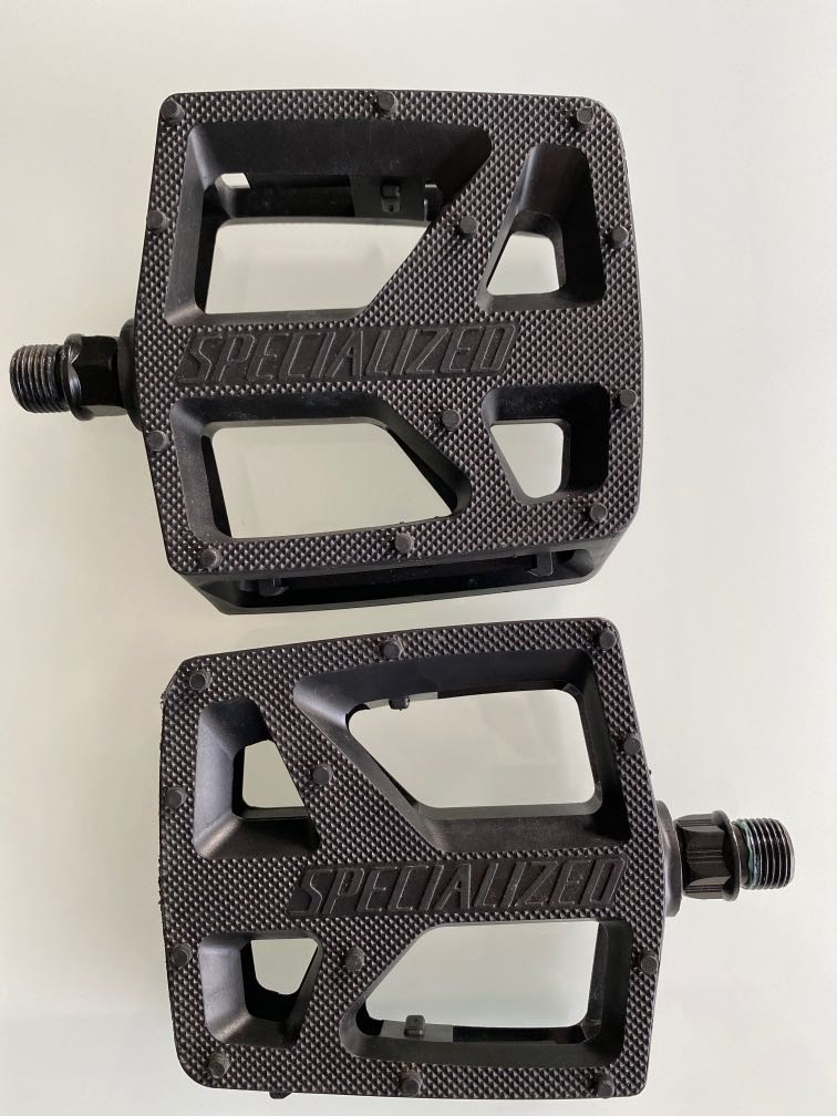 Specialized online pedals flat
