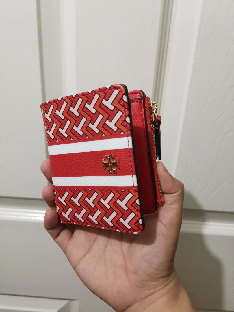 Tory burch t best sale zag mini wallet