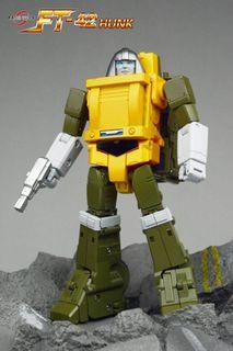 Transformers FT43 Hunk (FansToys Brawn) Transformers FT43 Hunk (FansToys Brawn)