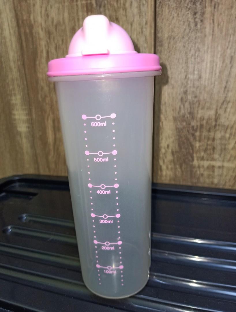 TUPPERWARE Creamer container 600ml, Furniture & Home Living