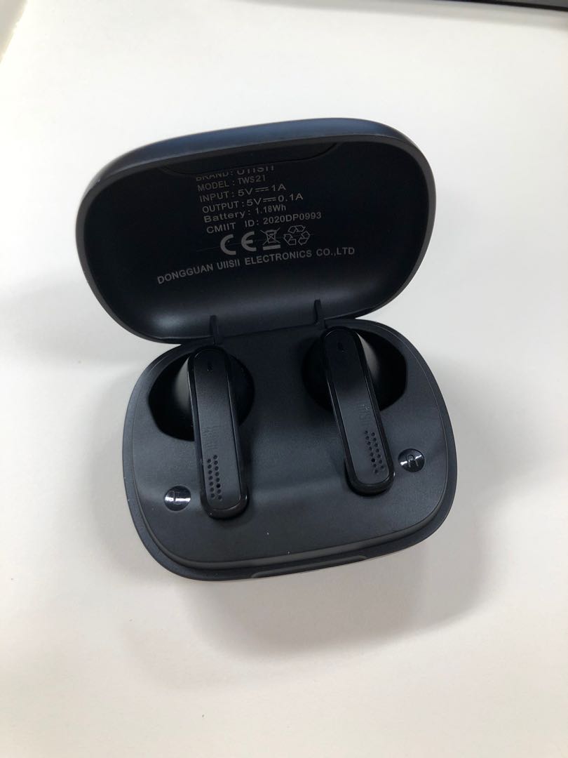 UiiSii Songbird TWS21 Power Bass Truly Wireless Earbuds 3.5 Hours