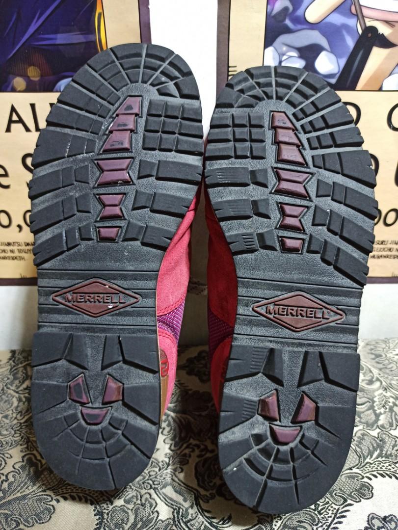 Merrell hotsell black scarlet