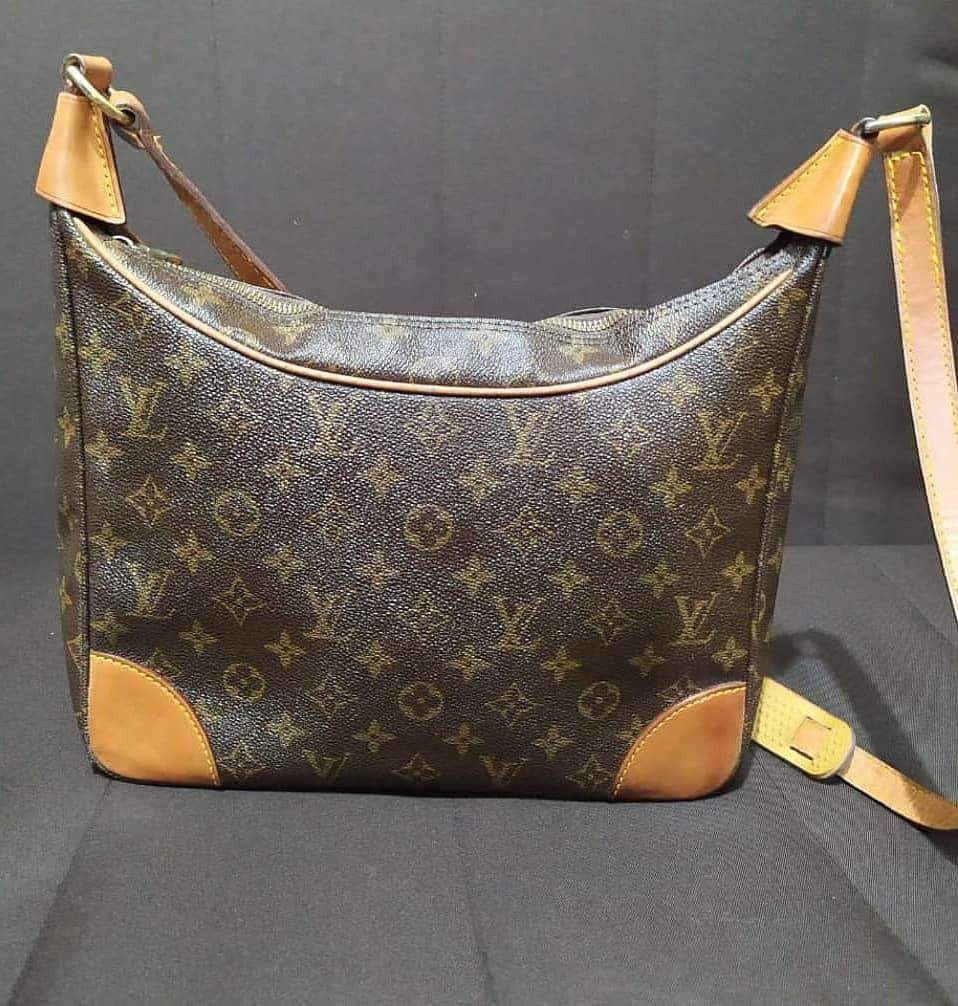 Louis Vuitton Boulogne Handbag 357258