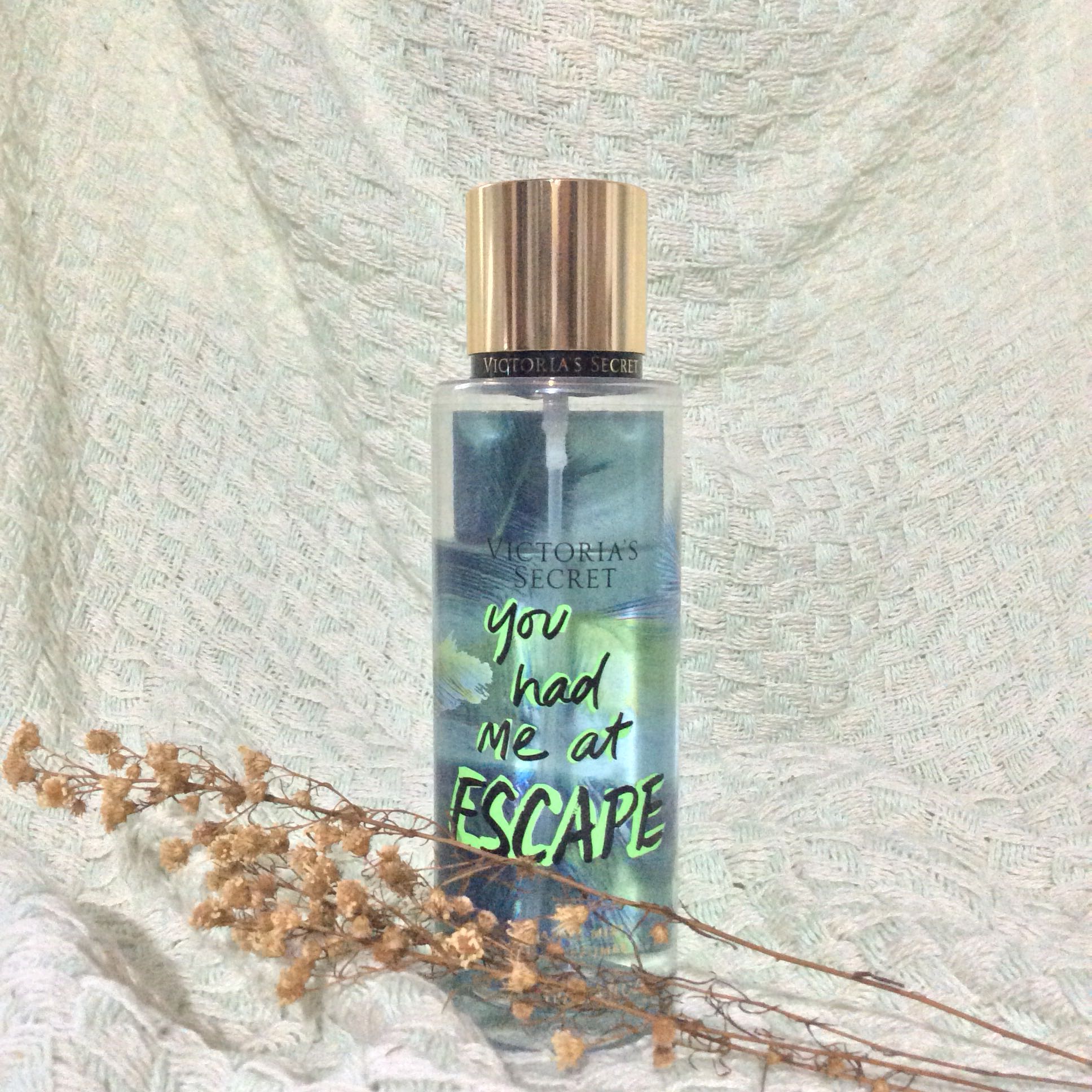 You had me at sales escape victoria secret aroma