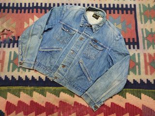 (Category: ) located in . Submitted by sukabundle_store (Listing ID 1093226250, Image 1). Description: .