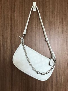 (Category: ) located in . Submitted by WEIRDDAISO (Listing ID 1093100841, Image 1). Description: .