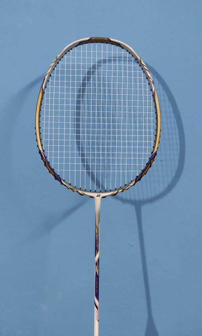 代引不可YONEX Voltric z-force 2012LIMITED 2本セット ラケット