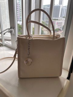 （分類：）位於 。 由 asi00 提交（商品編號 1093044851，圖片 1）。簡介： 。
