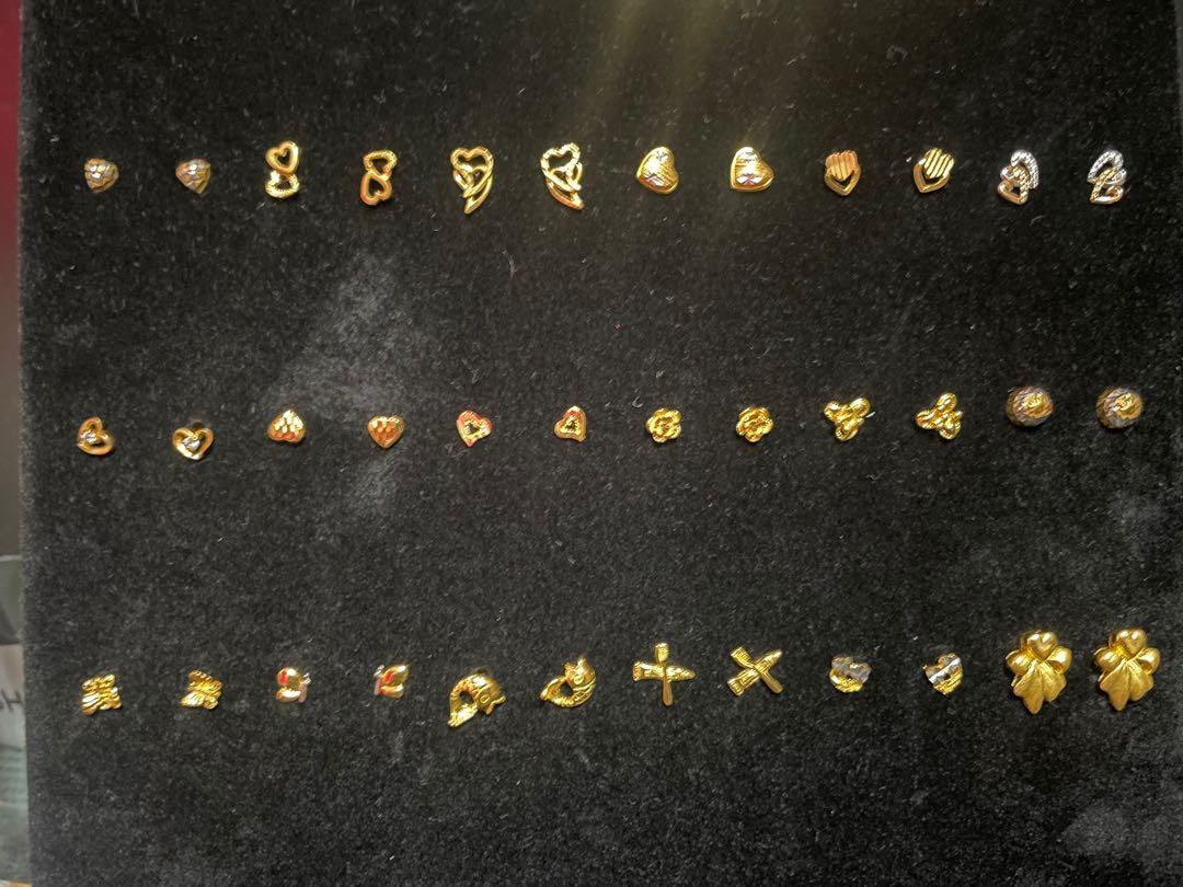 22KARAT GOLD (916 GOLD) (Category: Earrings) located in Makati City. Submitted by egg.yolk (Listing ID 1097870383, Image 3). Description: - Authentic 22K Chinese Gold - Pawnable (Nasasangla) - Mataas kalidad ng ginto. - Comes with pouch. - Best investment. price depends per gram..