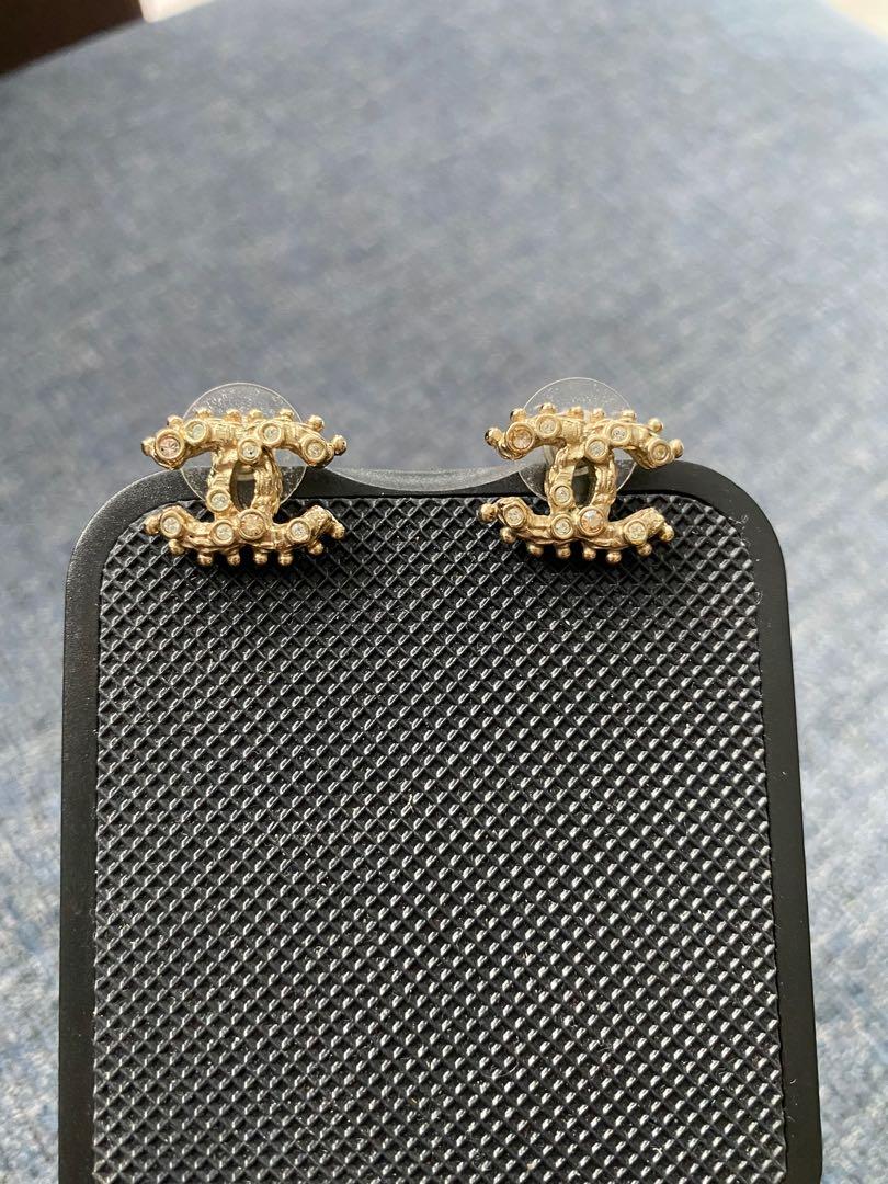Preloved chanel earrings store