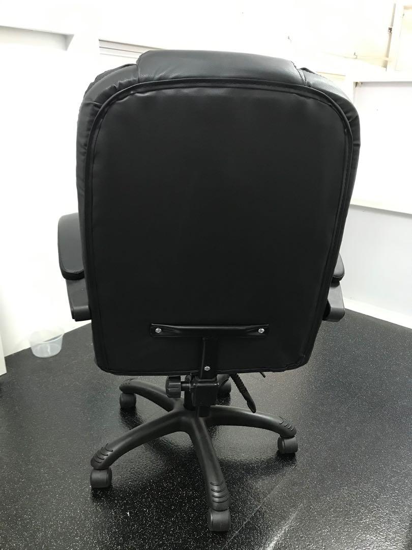 Big Computer Chair, Furniture & Home Living, Furniture, Chairs on Carousell