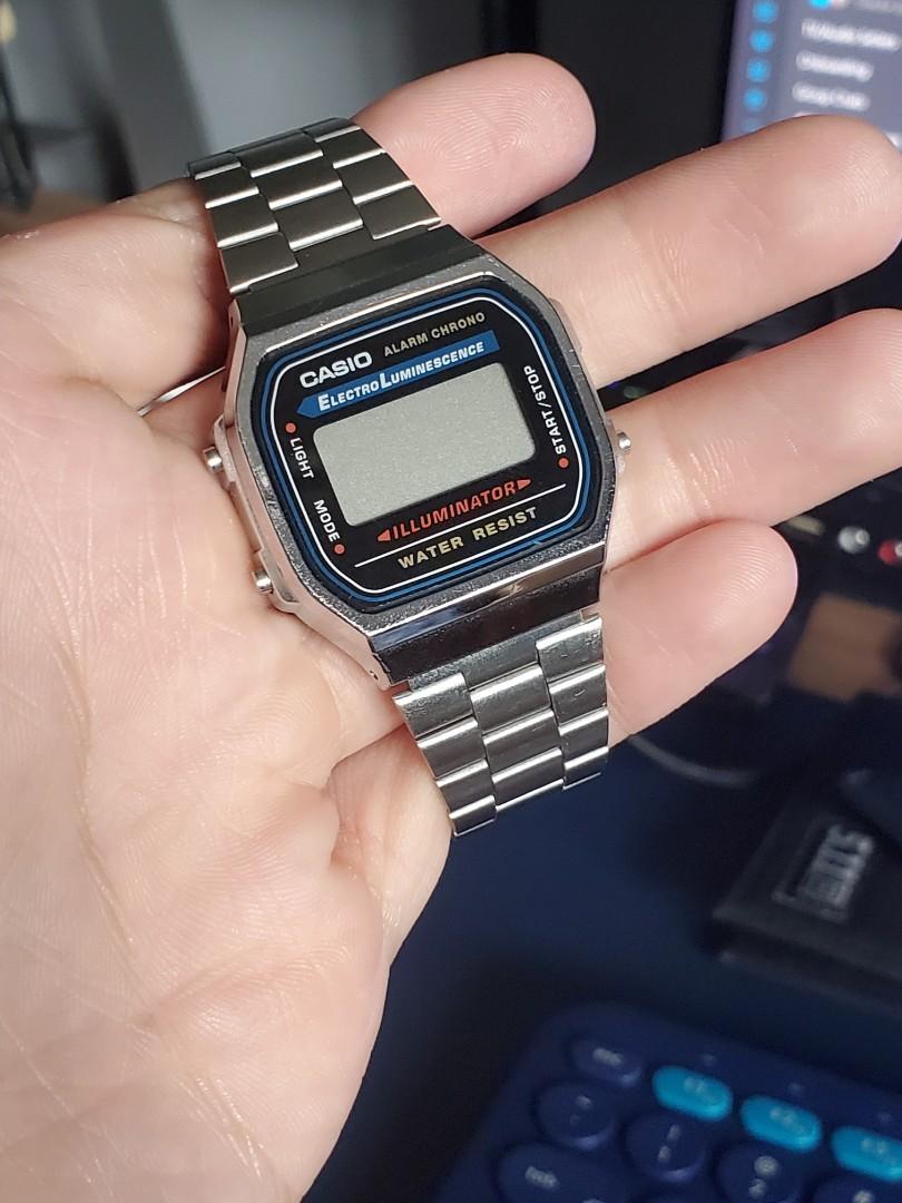 Casio Watch - Silver (Category: Men's Watches) located in Taguig. Submitted by ginoerms (Listing ID 1097882121, Image 2). Description: Casio Watch Silver Works but no battery.