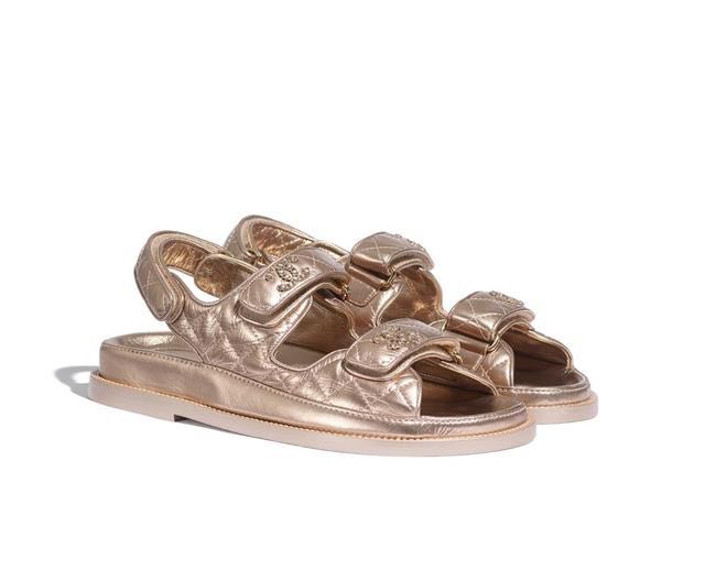 Chanel rose sandals hotsell