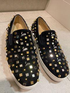 Christian Louboutin Black Roller-boat Men's Flat Shoes, Luxury, Bags &  Wallets on Carousell