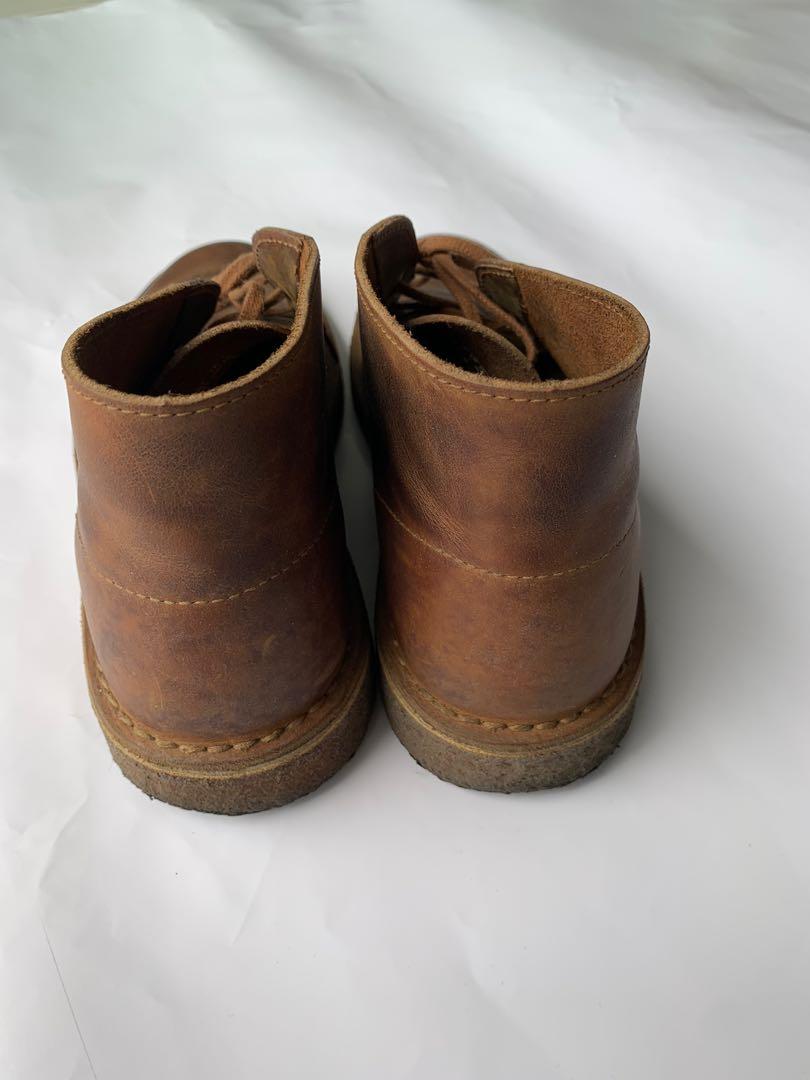 Clarks desert hot sale boot laces