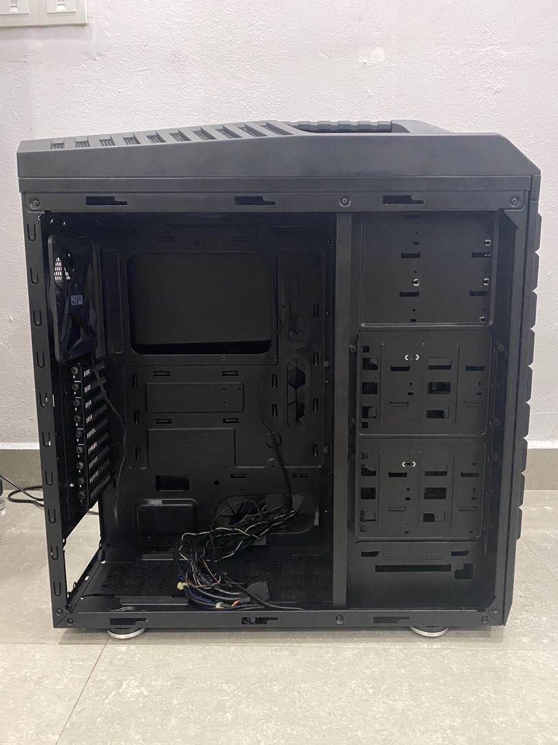 Cooler Master Storm Trooper Casing, Computers & Tech, Parts & Accessories, Computer Parts on