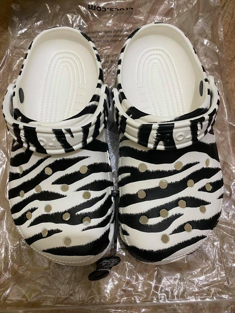 Zebra top print crocs