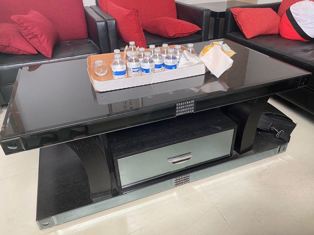 Dahong 沙發一整組95新, 家具及居家用品, 家具, 沙發在旋轉拍賣