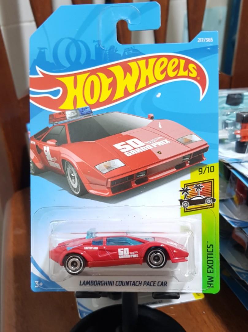 FS-B2 Hot Wheels Lamborghini Countach Pace Car red, Hobbies & Toys, Toys &  Games on Carousell
