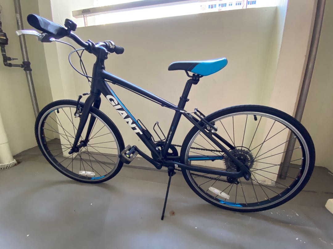 Giant Escape Jr Bike Sports Equipment Bicycles Parts Bicycles on Carousell