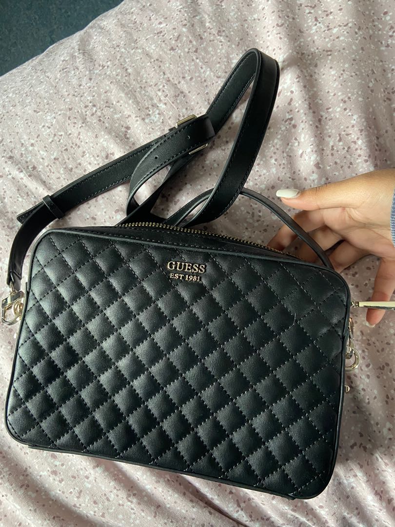 Guess rochelle crossbody bag hotsell