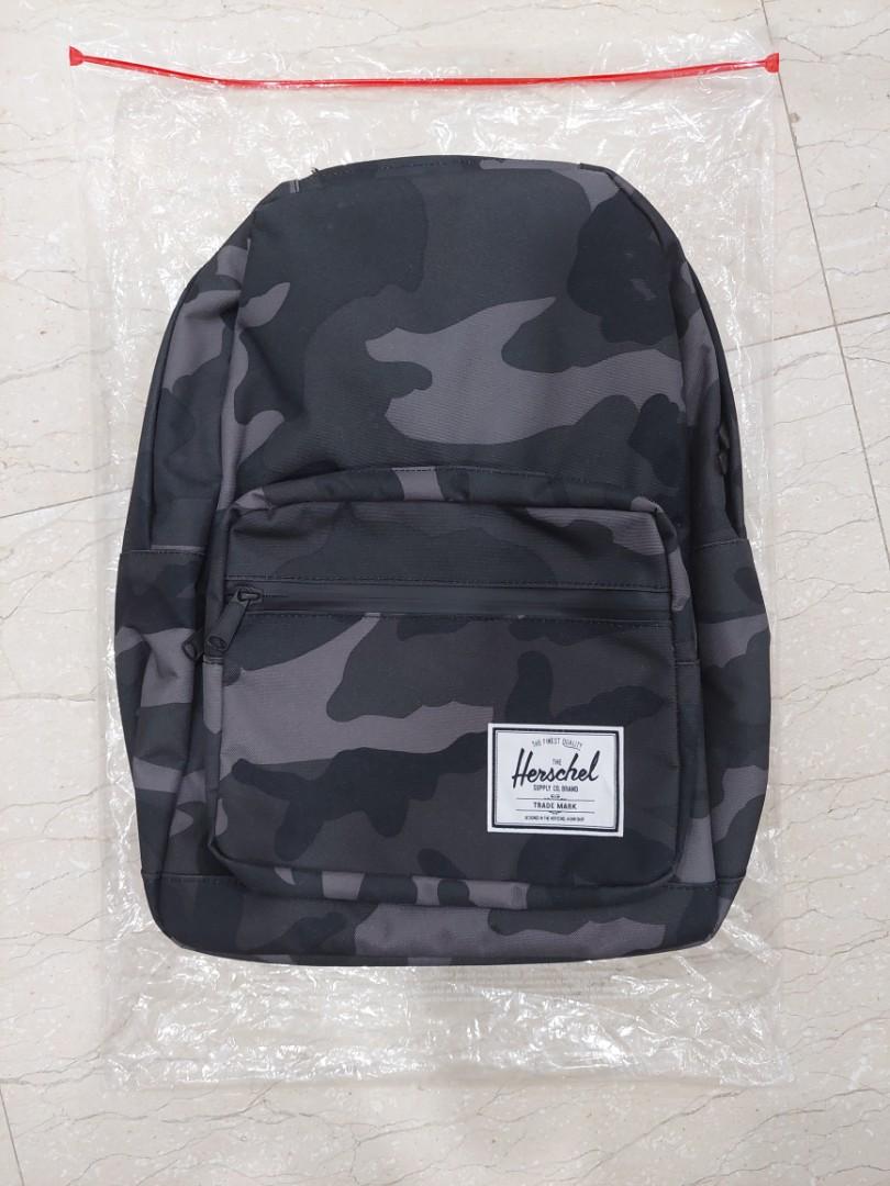 herschel backpack pop quiz camo Supply Co.: (Woodland Camo/Multi Zip) The backpack features a sleek raven crosshatch color Herschel Pop Quiz Backpack Seagrass