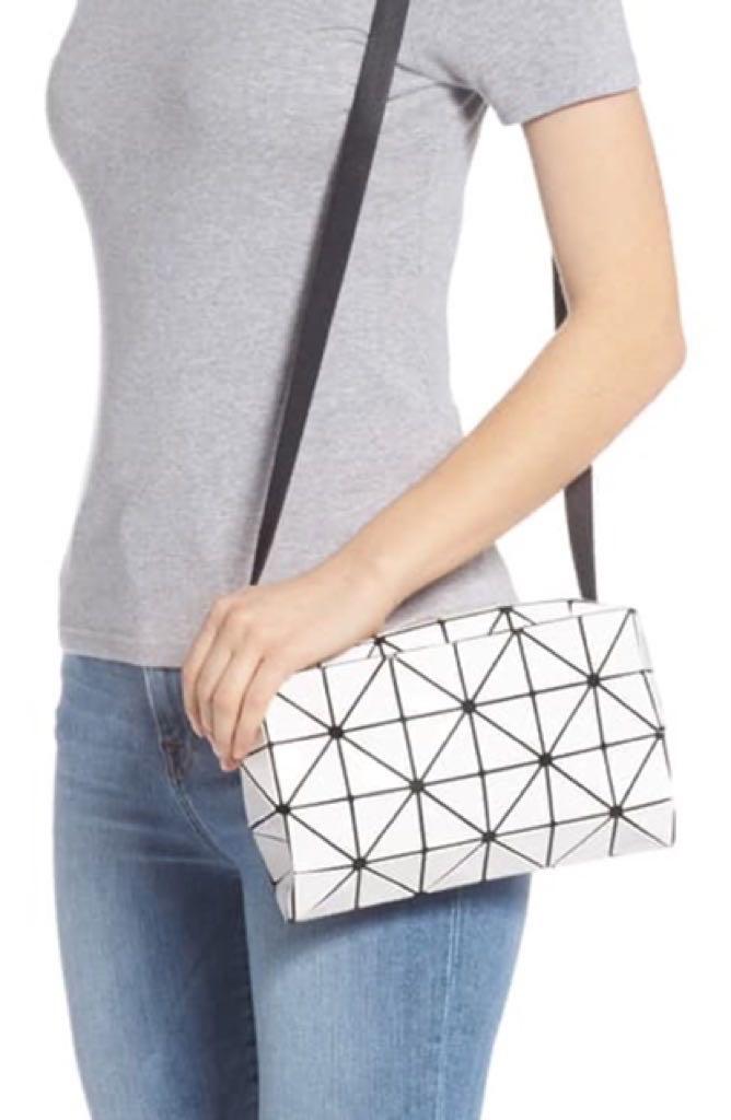 Bao bao carton best sale crossbody