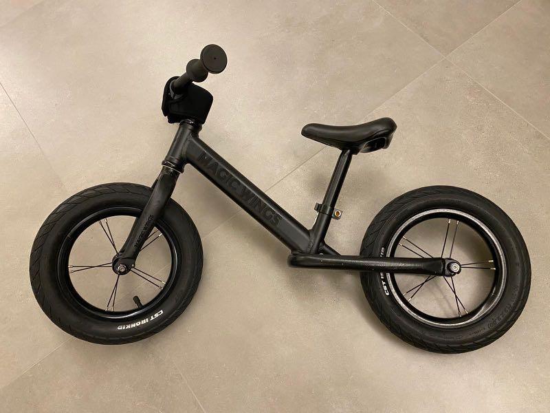 Magic wings 2025 balance bike