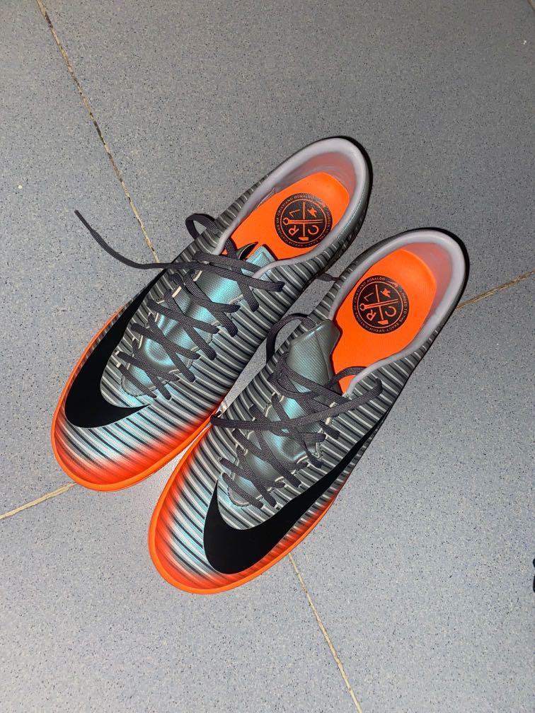 Cr7 indoor shop boots