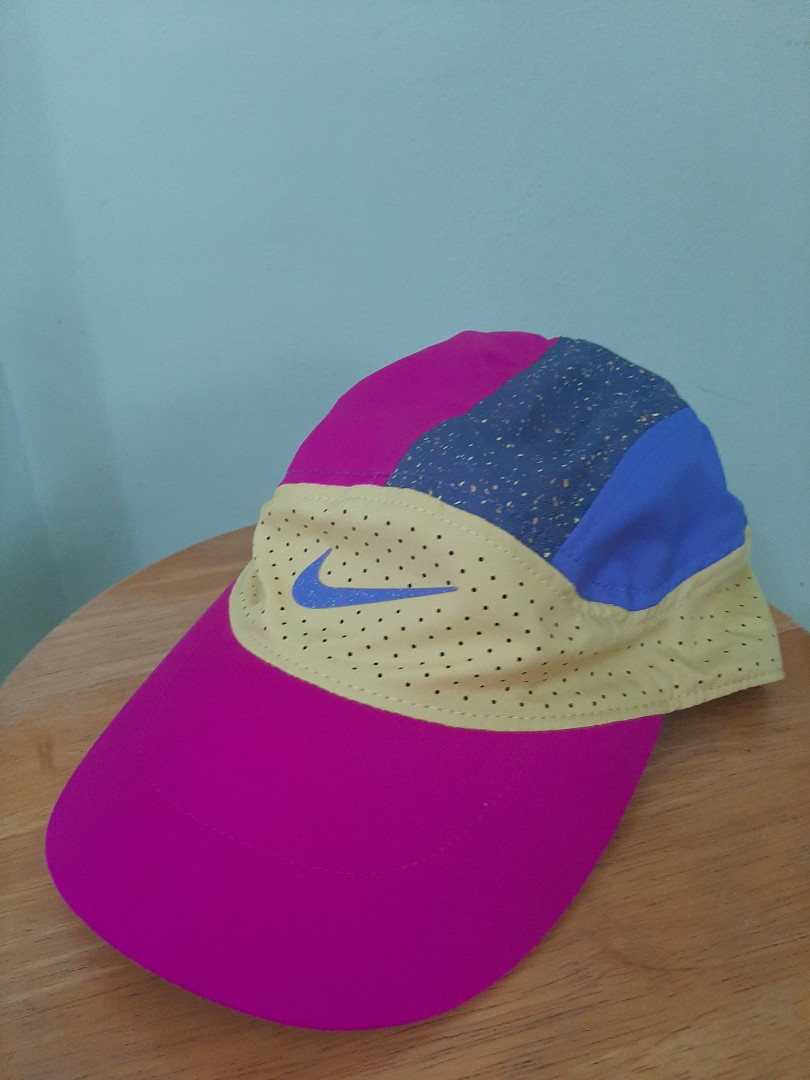 nike tailwind hat on head