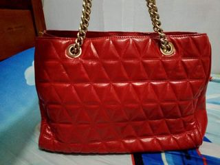 (Category: ) located in . Submitted by mainee (Listing ID 1097958519, Image 1). Description: .