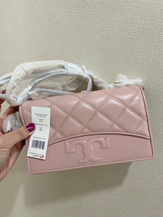(PREORDER) TORY BURCH - SAVANNAH CHAIN FLAT WALLET 64141, Luxury, Bags &  Wallets on Carousell