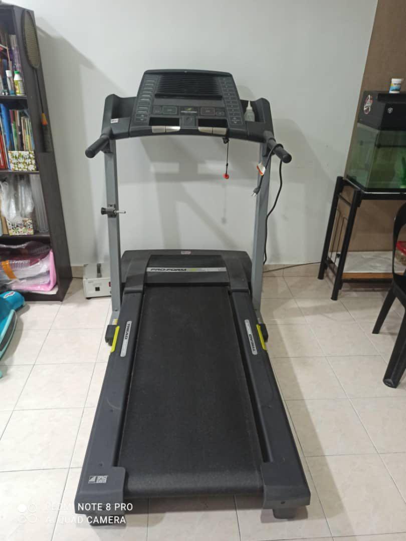 Pro Form Sport 1100 Treadmill Sports Equipment Exercise