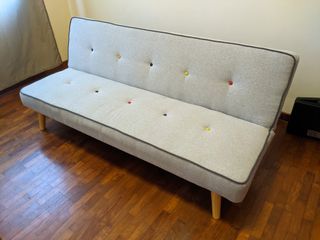 (Category: ) located in . Submitted by limwei86 (Listing ID 1097825290, Image 1). Description: .