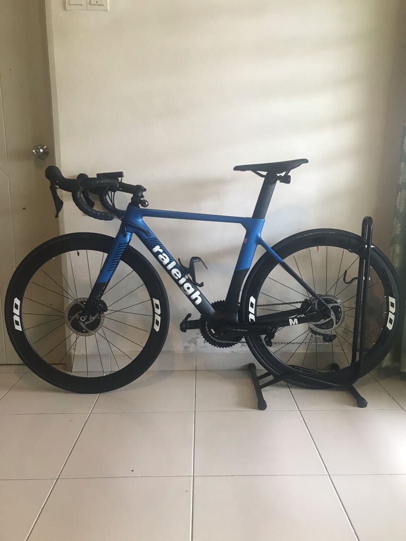 Raleigh comp sales road bike