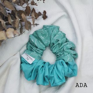 (Category: ) located in . Submitted by everything.sew.pretty (Listing ID 1097918128, Image 1). Description: .
