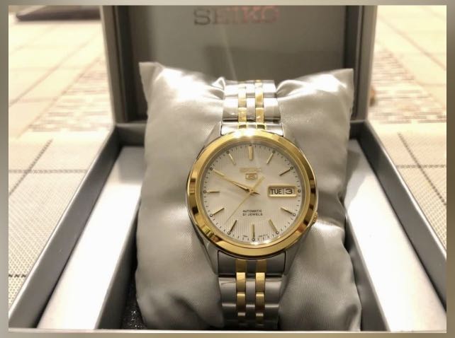 SEIKO Automatic Two-tone Stainless Steel Watch (Unisex), Luxury, Watches on  Carousell