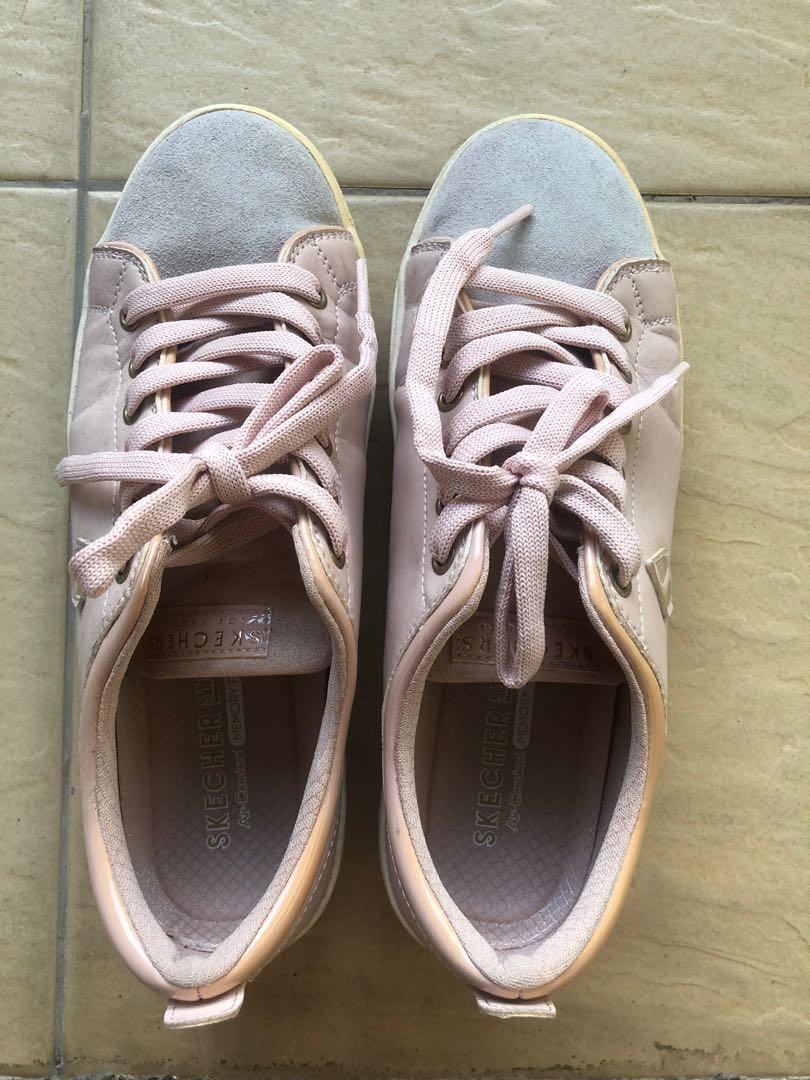 Skechers women sports shoes size 7 Women s Fashion Footwear