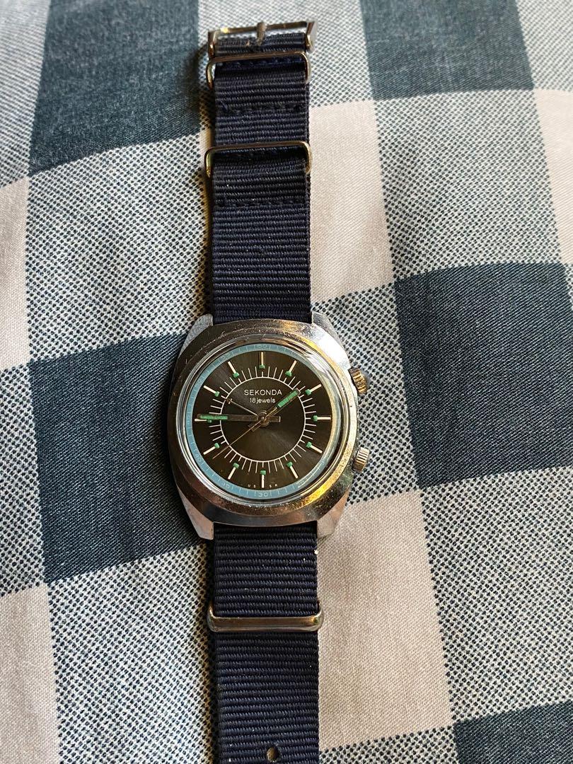 1970s Sekonda gents mechanical alarm watch, Men's Fashion, Watches