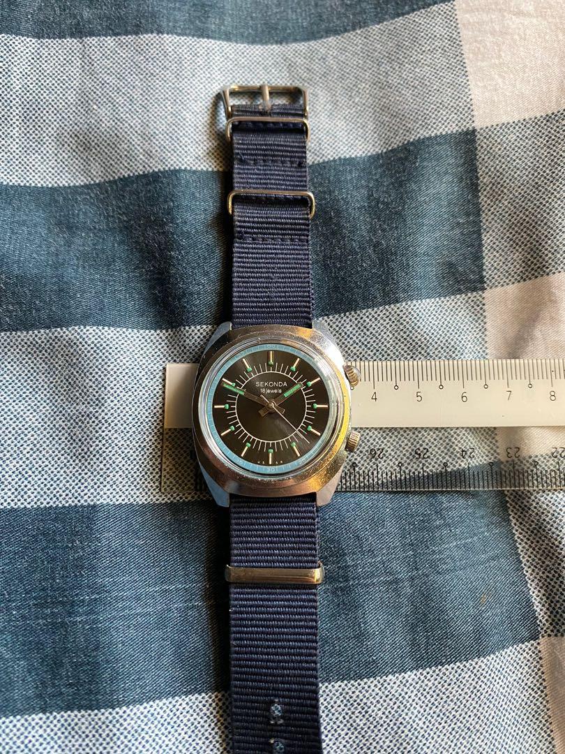 1970s Sekonda gents mechanical alarm watch, Men's Fashion, Watches