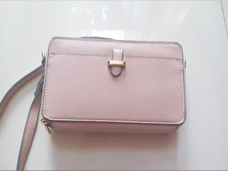 （分類：）位於 。 由 kco712 提交（商品編號 1099820082，圖片 1）。簡介： 。
