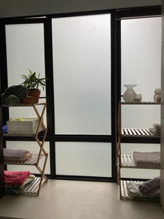 (Category: ) located in . Submitted by movingawaysale__ (Listing ID 1099773974, Image 1). Description: .