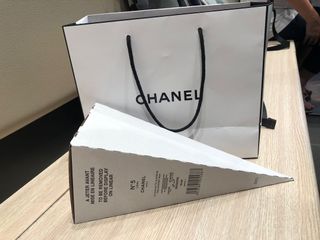（分類：）位於 。 由 bigmingcat 提交（商品編號 1099770748，圖片 1）。簡介： 。