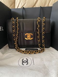(Category: ) located in . Submitted by chanel_obsessions (Listing ID 1099752672, Image 1). Description: .