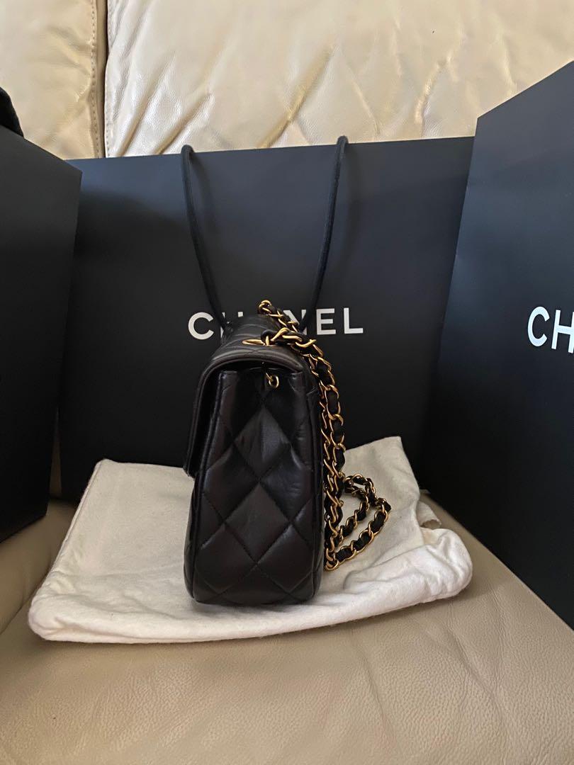 Chanel vintage 24K gold hw black lamb luxury bag Rare pristine